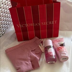 Victoria's Secret Pink Set with Body Mist and Lotion